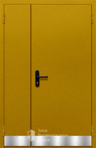 Фото двери «Полуторная с отбойником №27» в Коломне